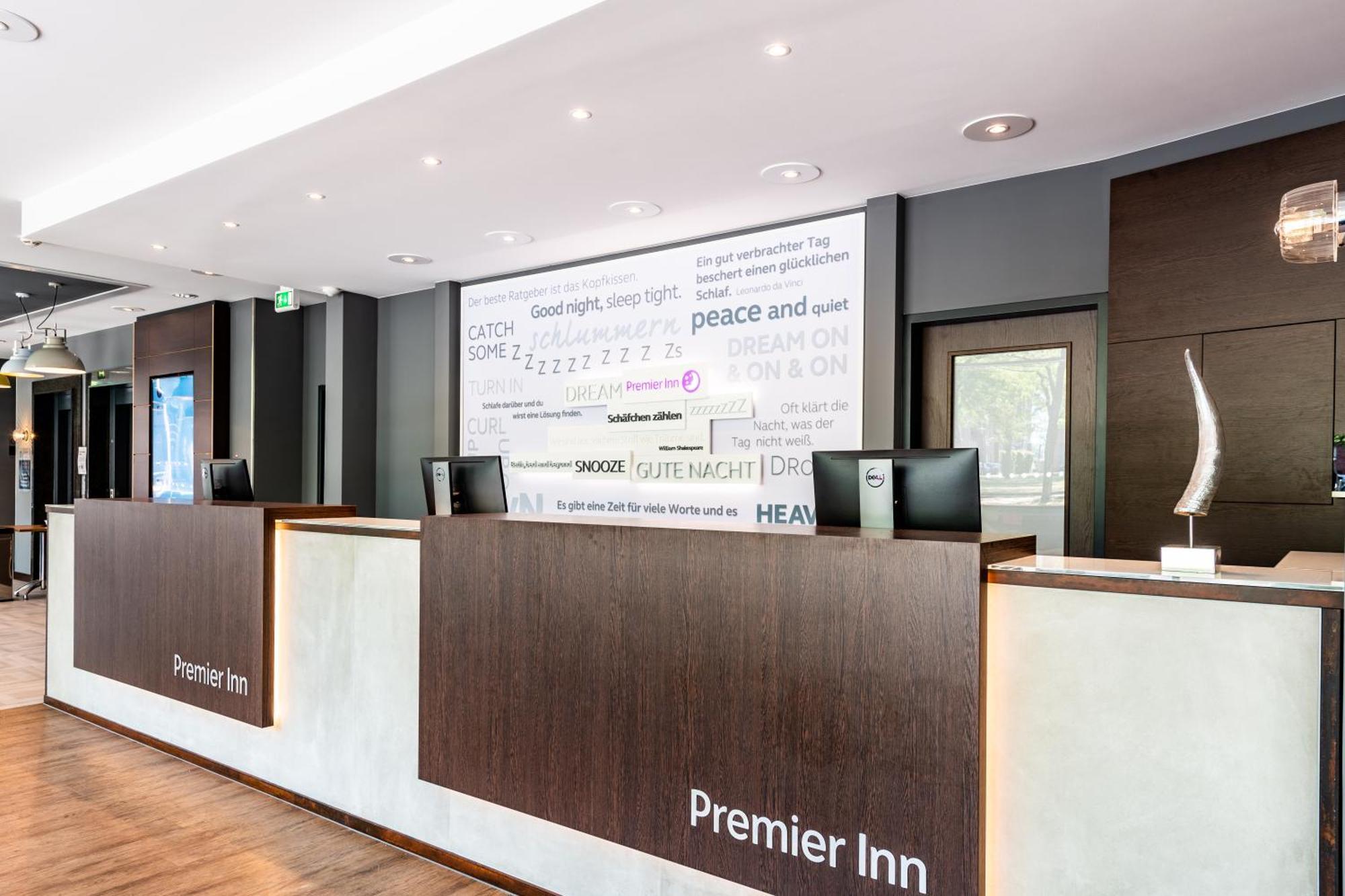 Premier Inn Essen City Limbecker Platz 외부 사진