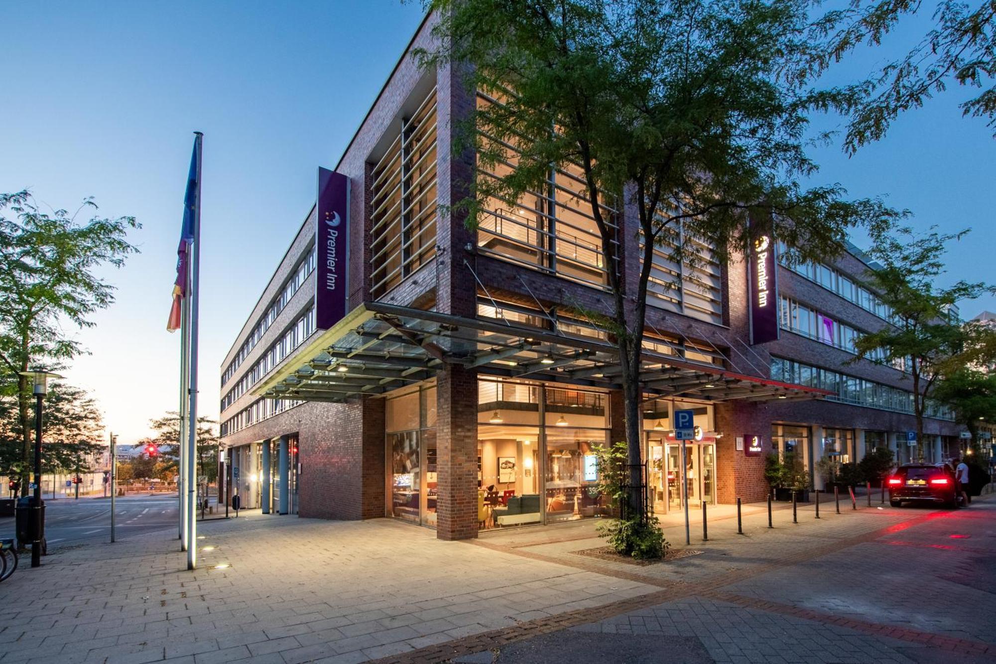 Premier Inn Essen City Limbecker Platz 외부 사진